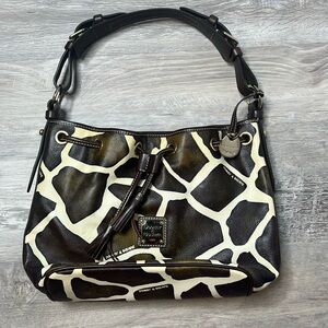 Dooney & Bourke Leather Bucket Giraffe Print Shoulder bag